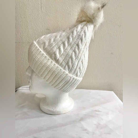 PAGE ONE Women Winter Pom Pom Beanie Hats Warm Fleece Lined,Chunky Trendy Cute - Picture 5 of 10